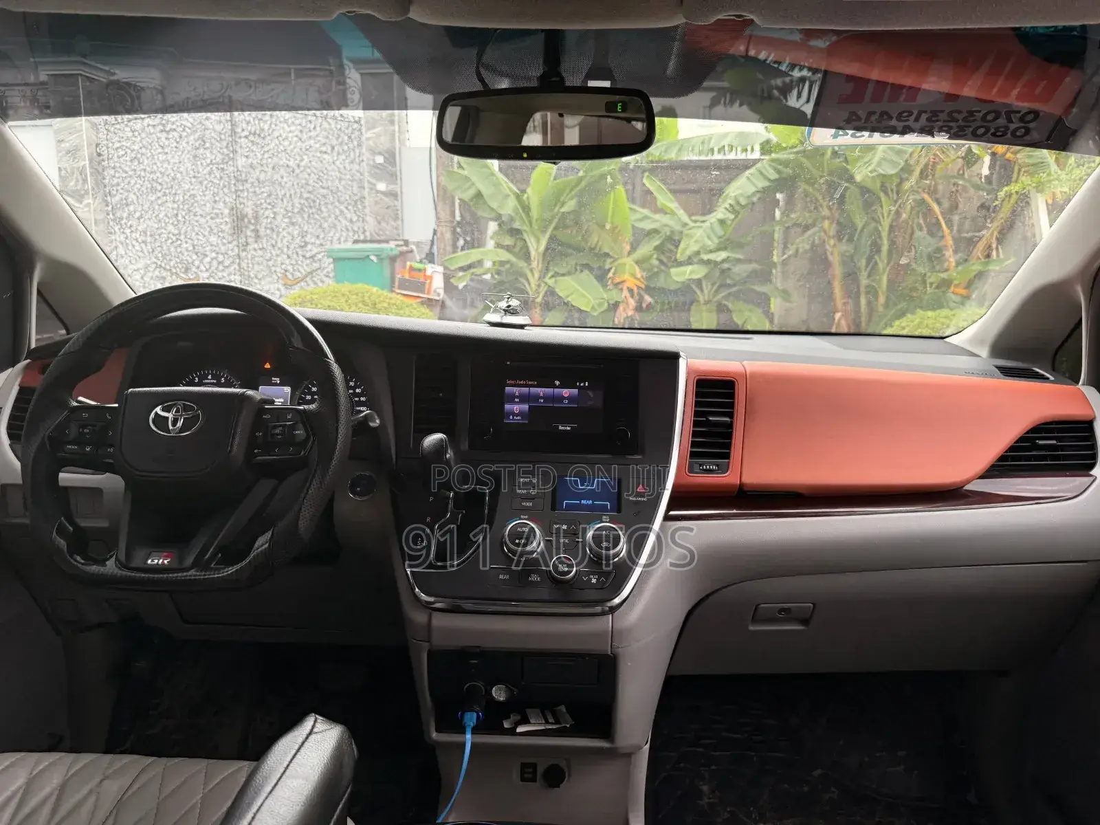 Toyota Sienna 2014 White