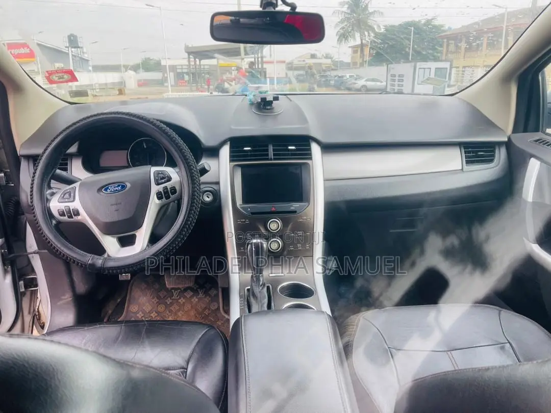 Ford Edge 2013 Silver