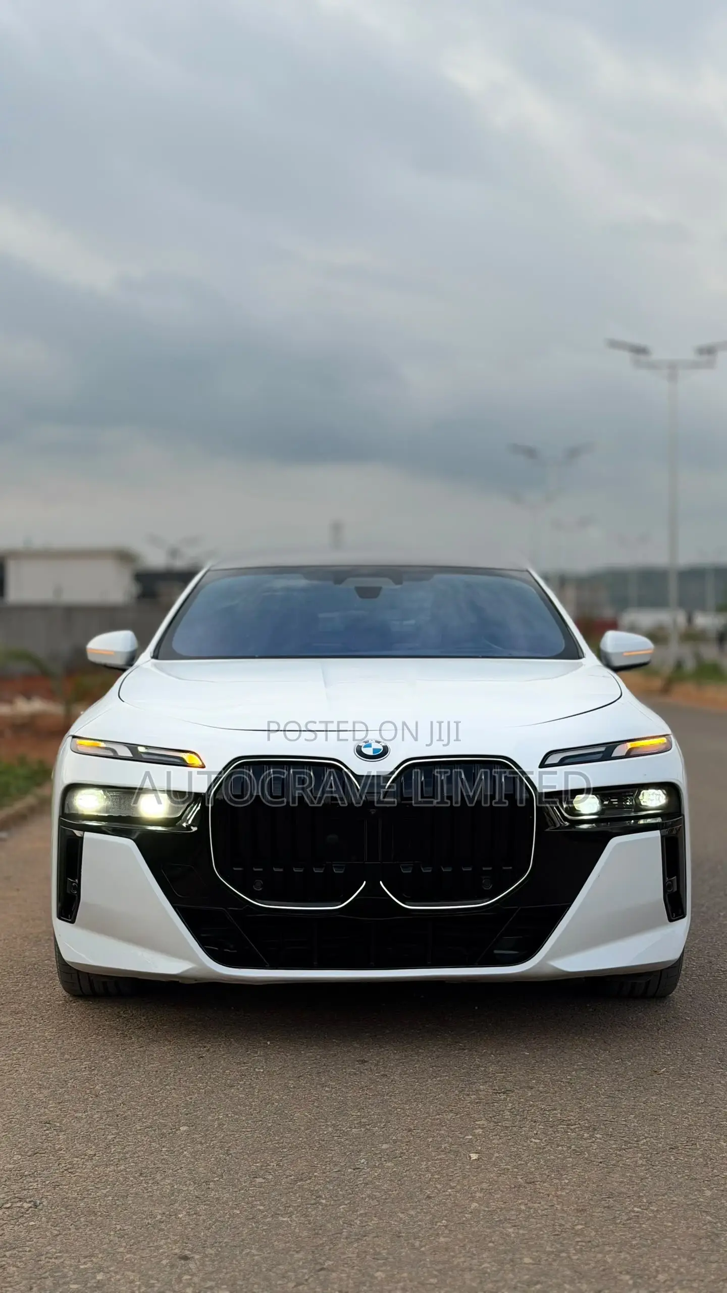 BMW 740 740i xDrive Sedan 2025 White