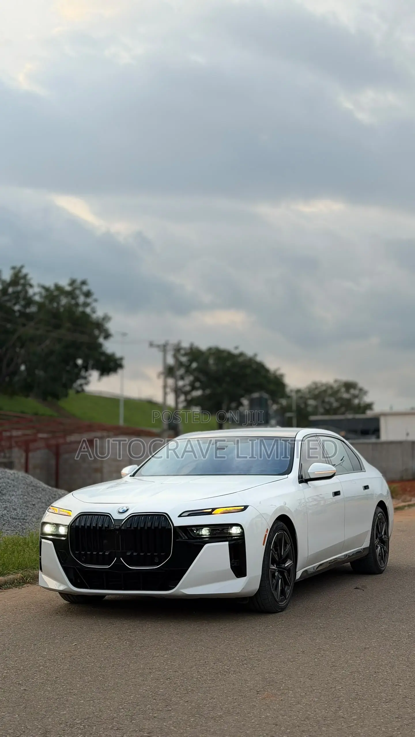 BMW 740 740i xDrive Sedan 2025 White