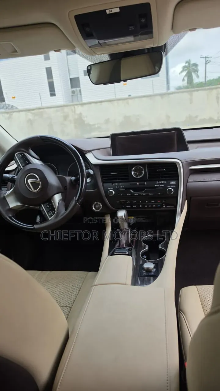 Lexus RX 350L Luxury AWD 2018 White