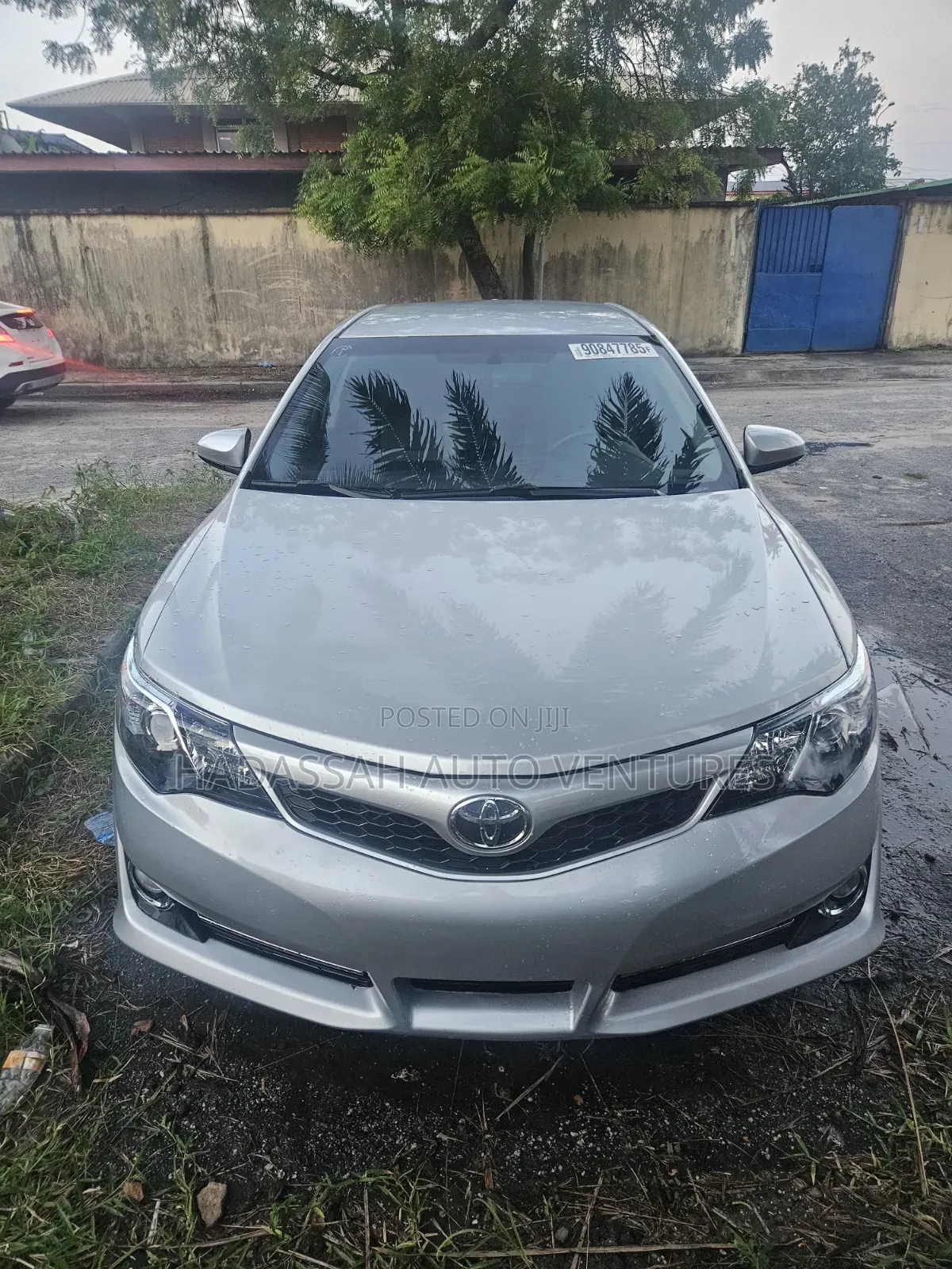 Toyota Camry 2012 Silver