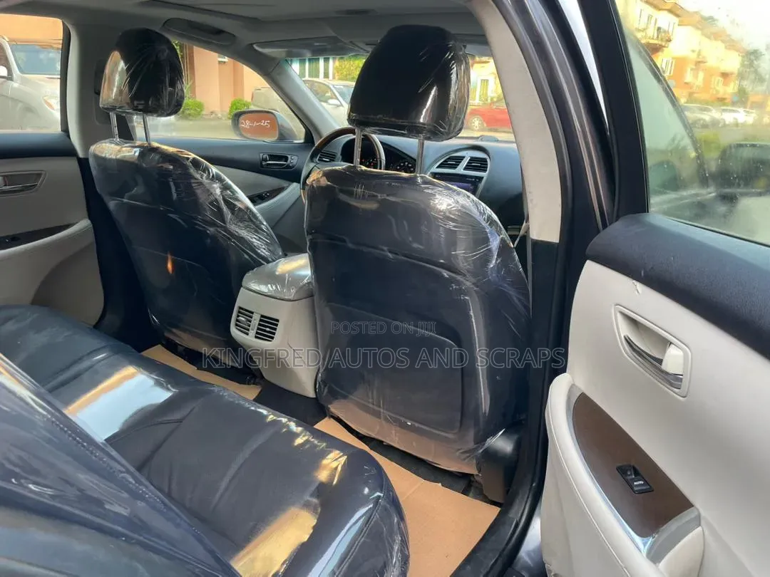 Lexus ES 350 2011 Black
