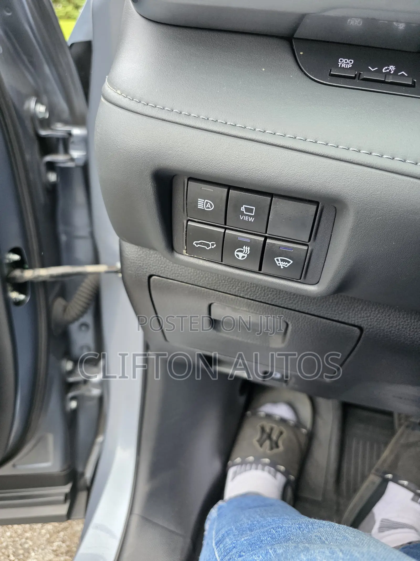 Toyota Highlander Limited 2022 Blue