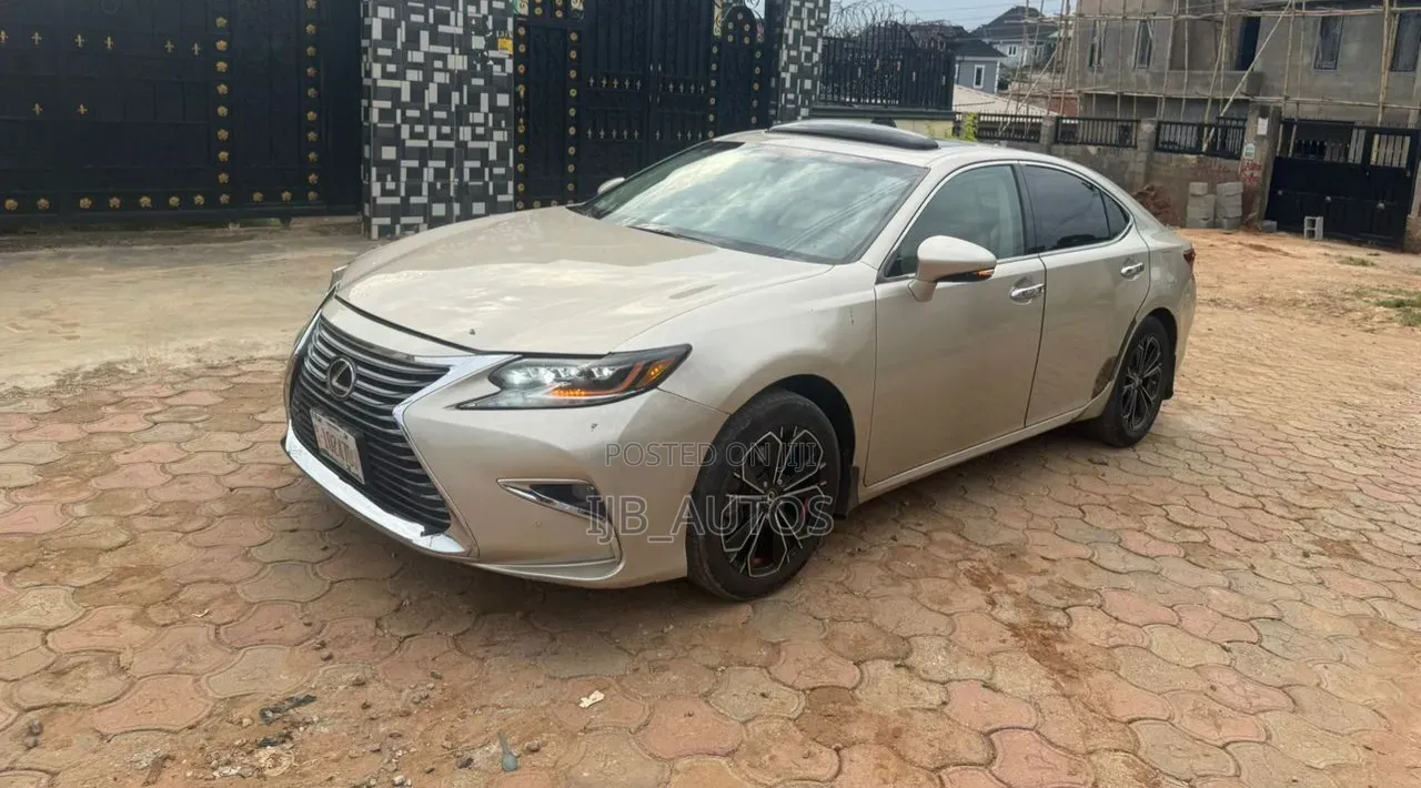 Lexus ES 2013 Gold
