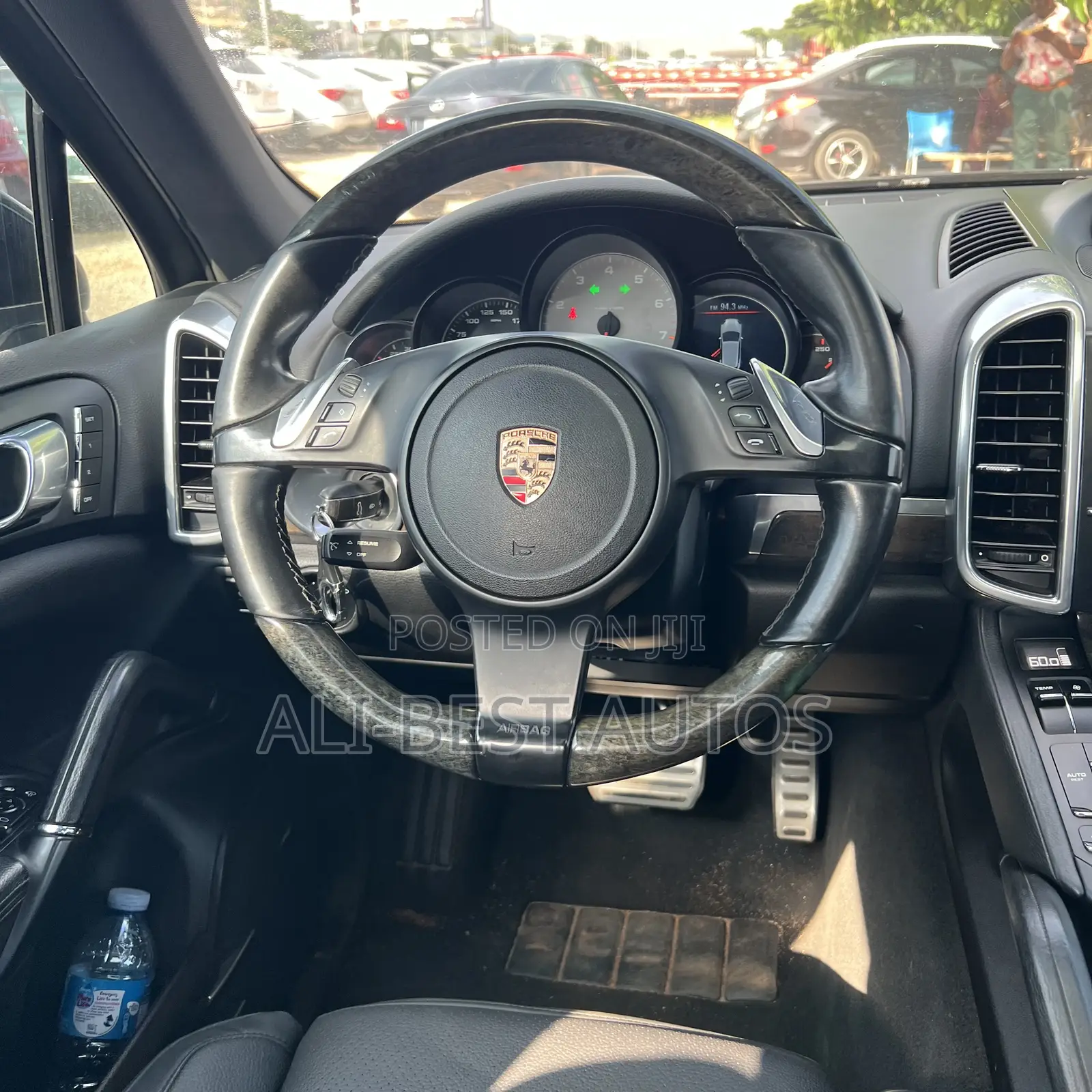 Porsche Cayenne 2010 Black