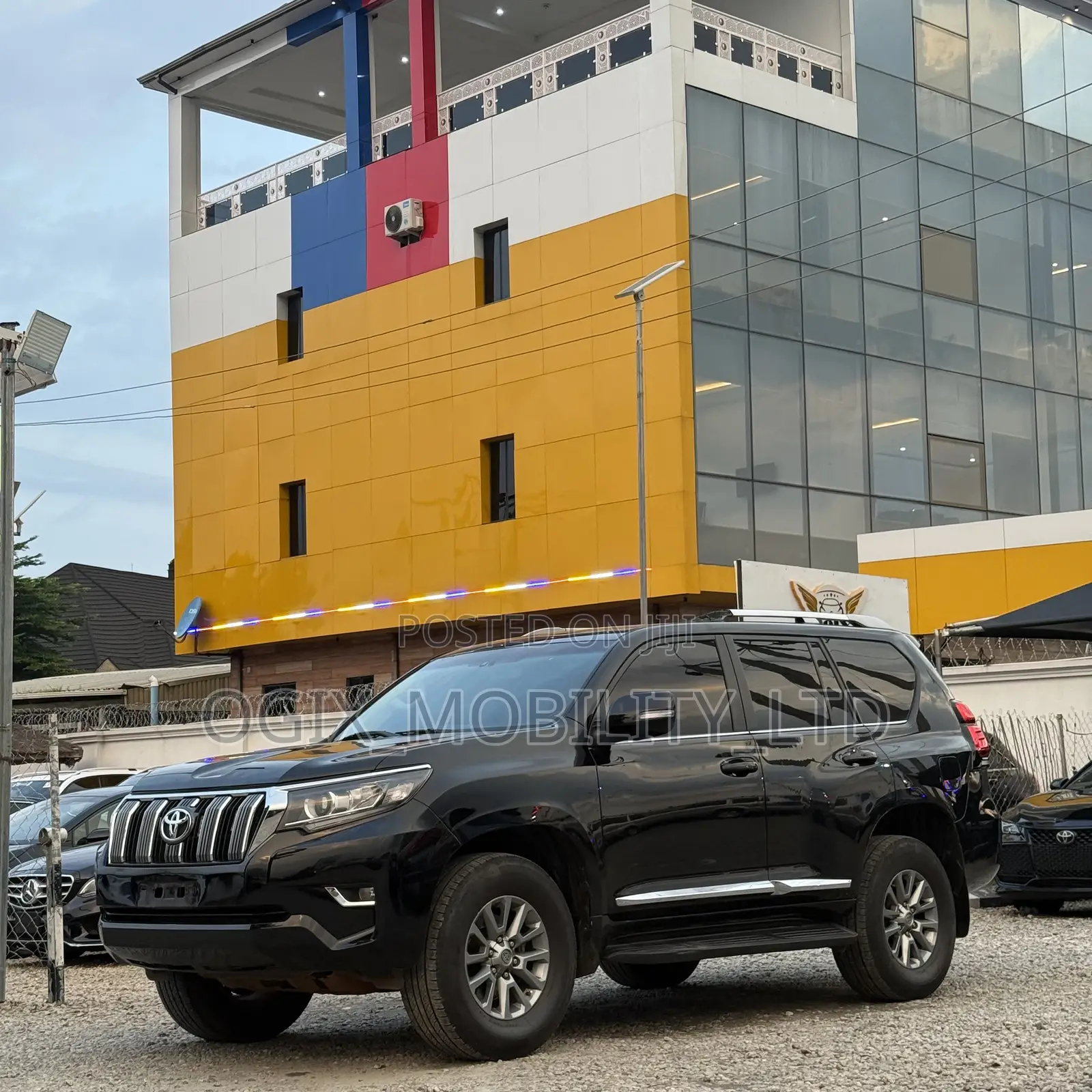 Toyota Land Cruiser Prado 4.0 Petrol TX-L 2017 Black