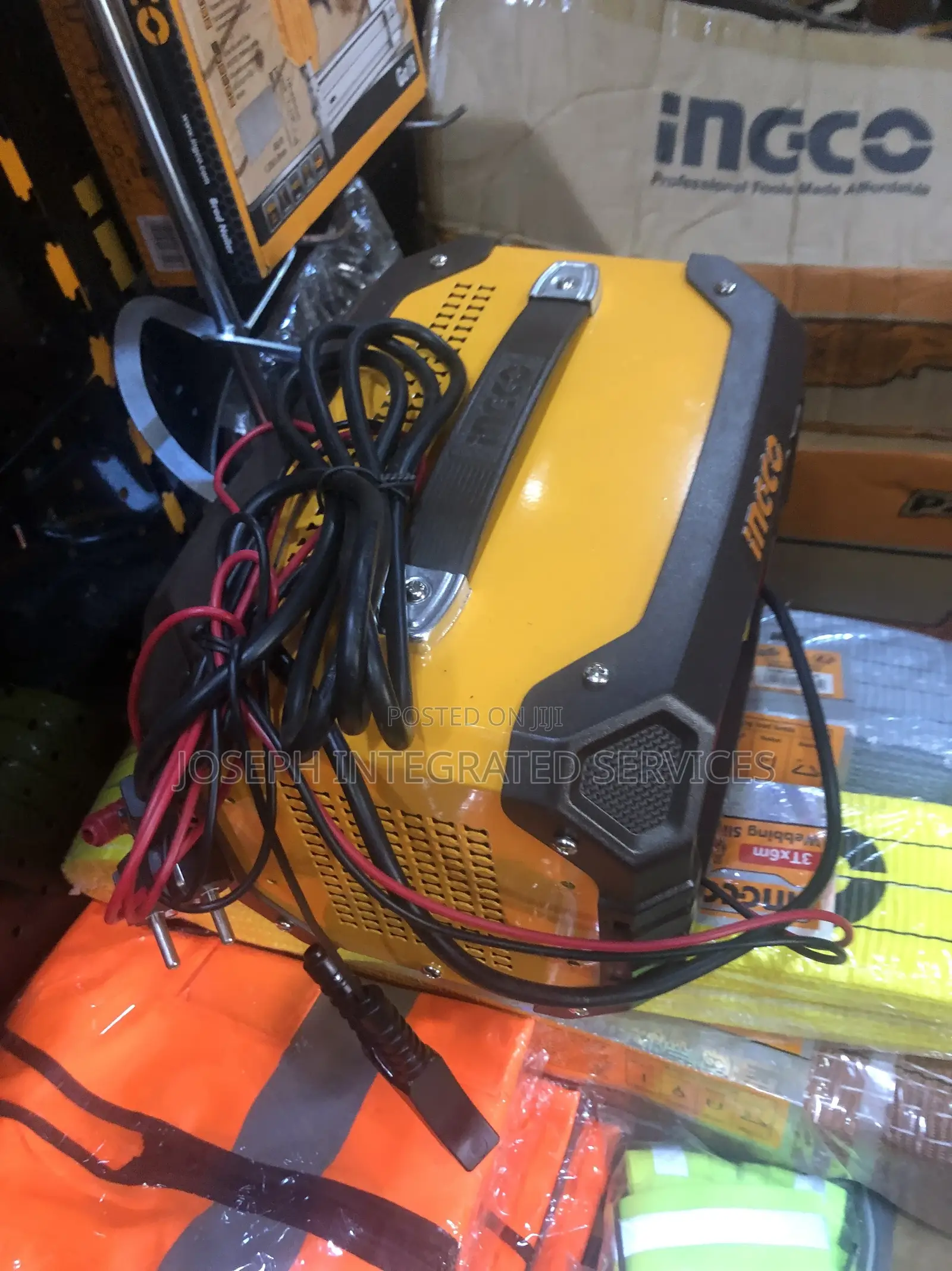 Ingco Ing-Cb1601 12v/24v Battery Charger