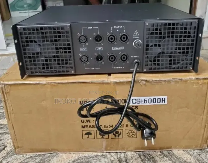 Peavey Professional Power Amplifier