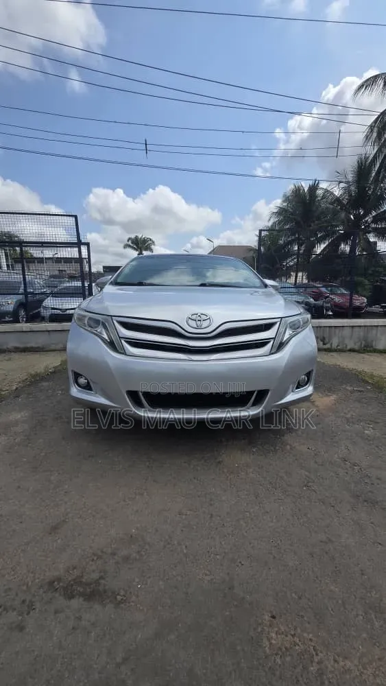 Toyota Venza Limited FWD V6 2013 Silver