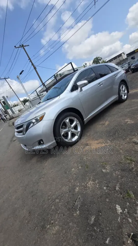 Toyota Venza Limited FWD V6 2013 Silver