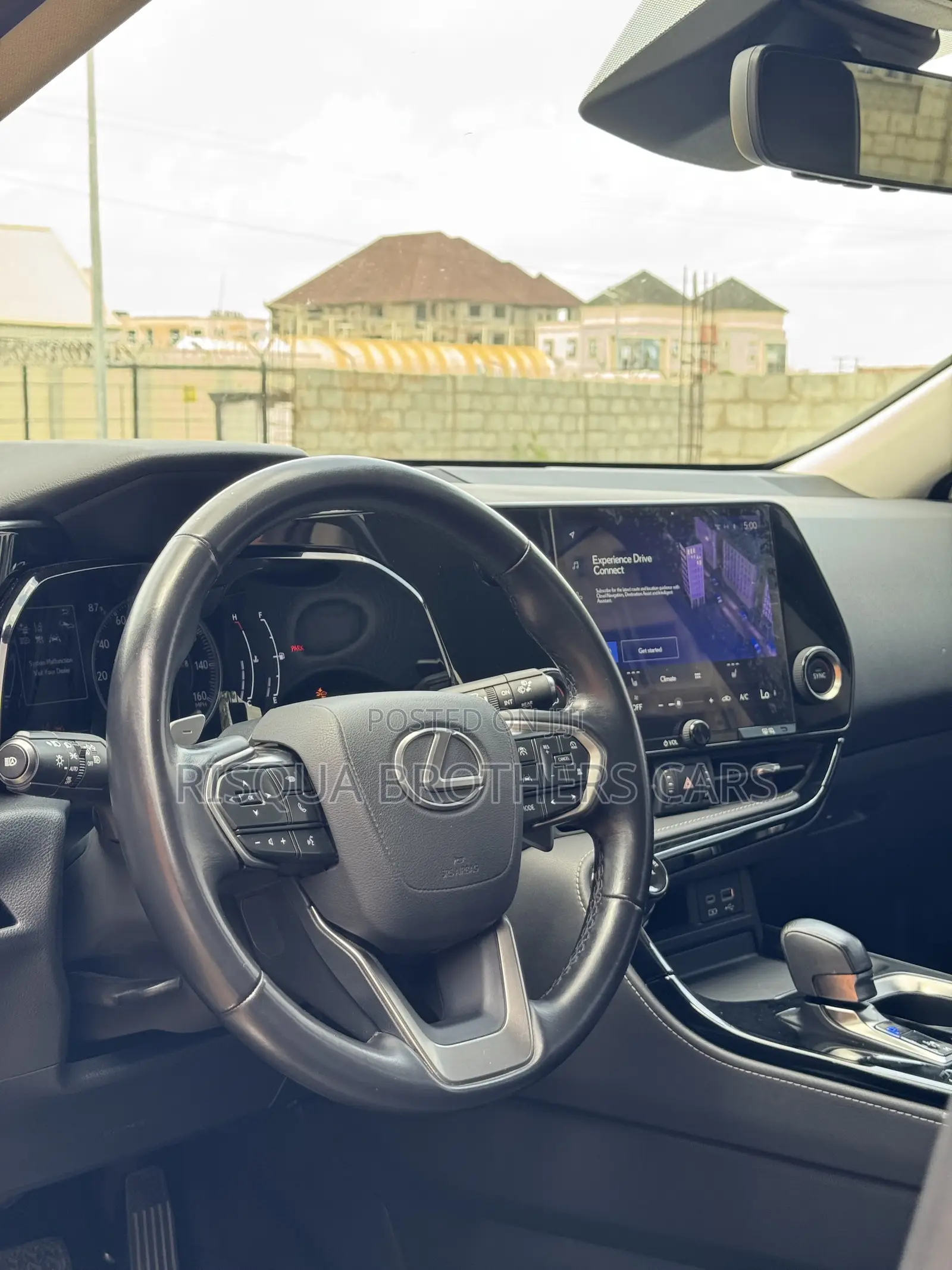 Lexus NX 2022 Black