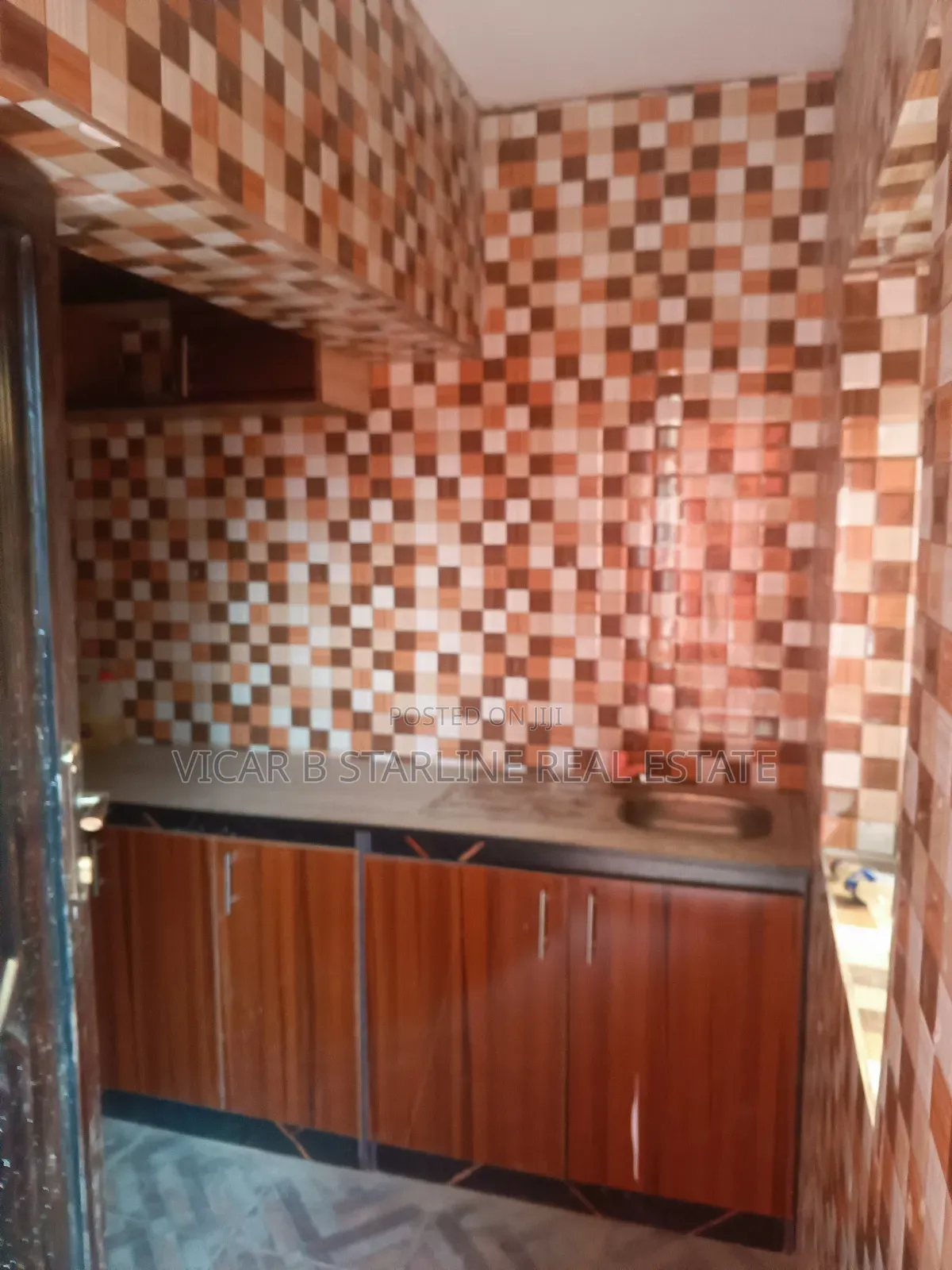 3bdrm Block of Flats in Nkwagu, Abakaliki for rent