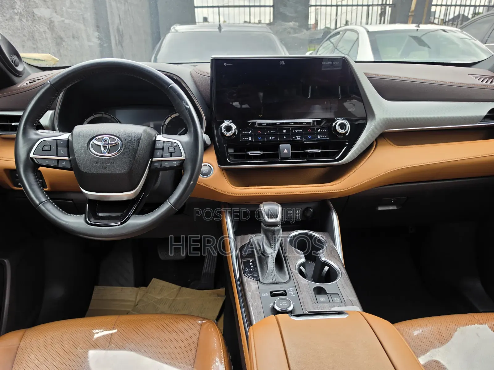 Toyota Highlander 2022 Blue