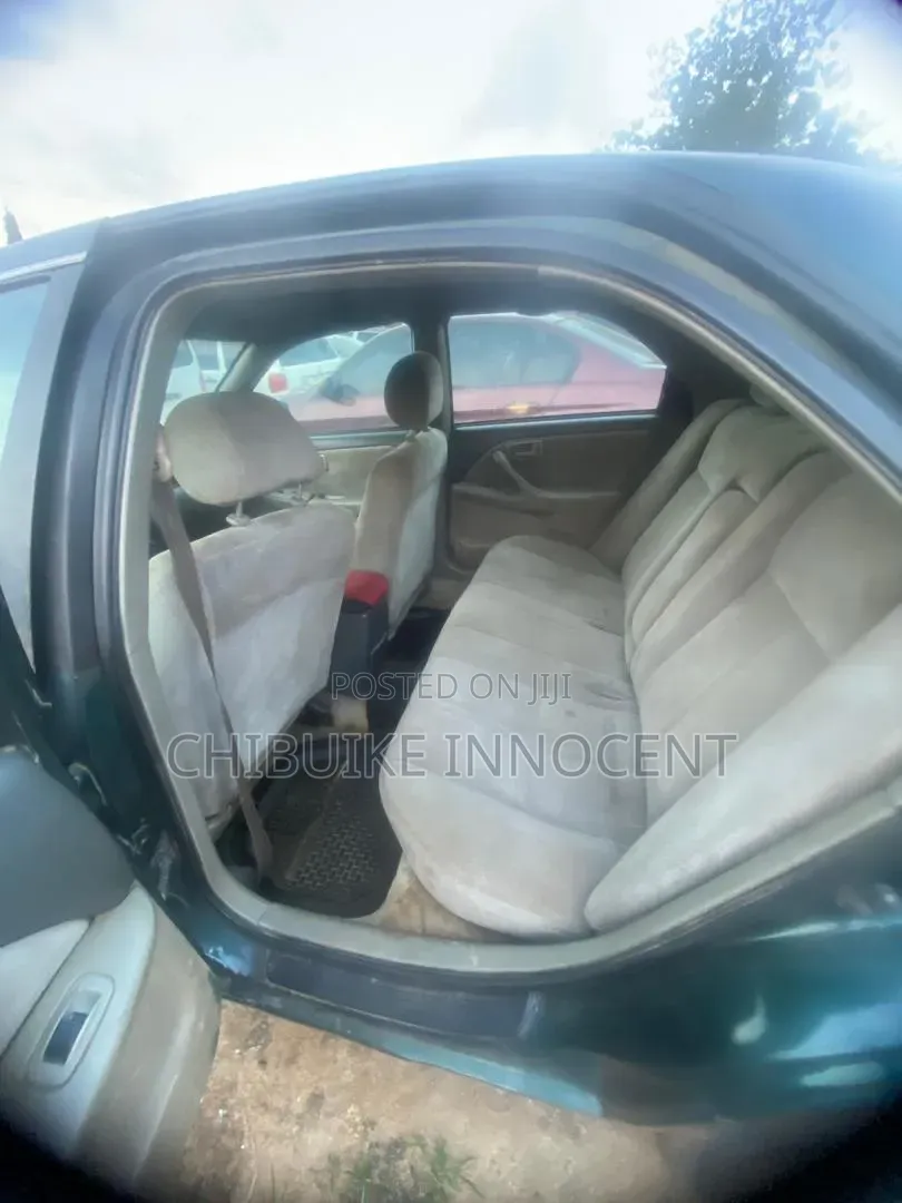 Toyota Camry 2000 Blue
