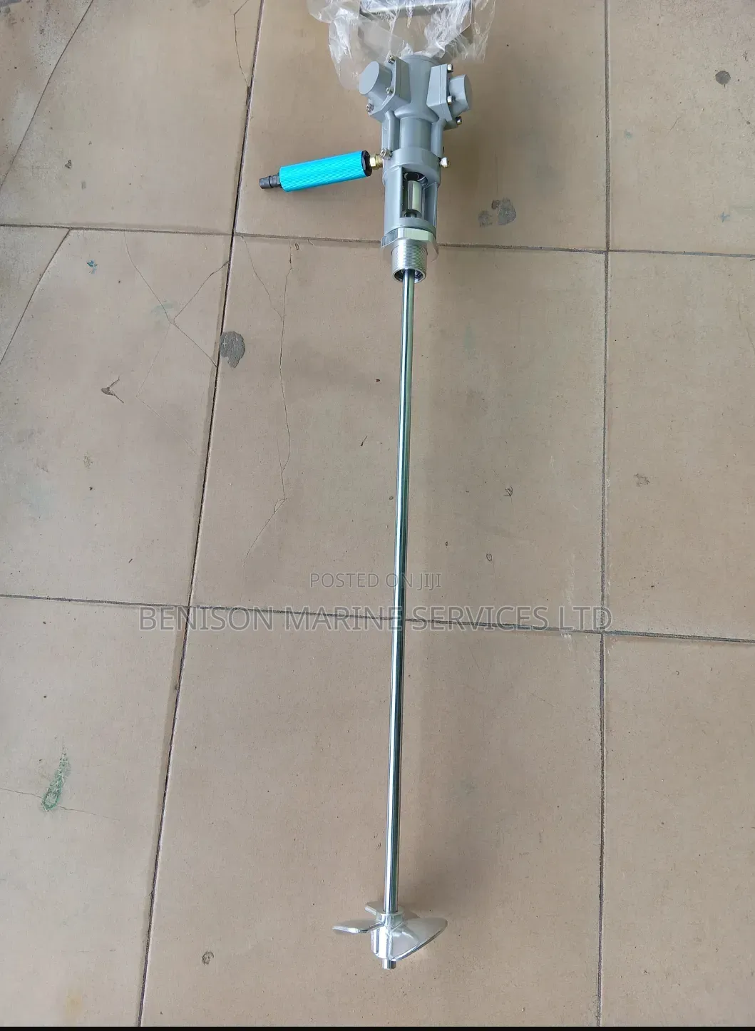 Pneumatic Paint Mixer