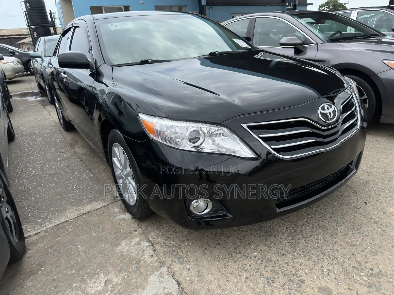 Toyota Camry XLE V6 4dr Sedan (3.5L 6cyl 6A) 2011 Black