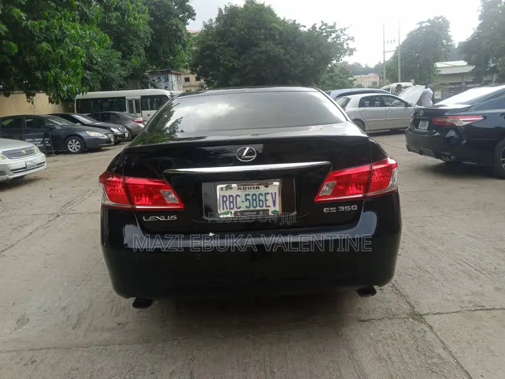 Lexus ES 350 2011 Black