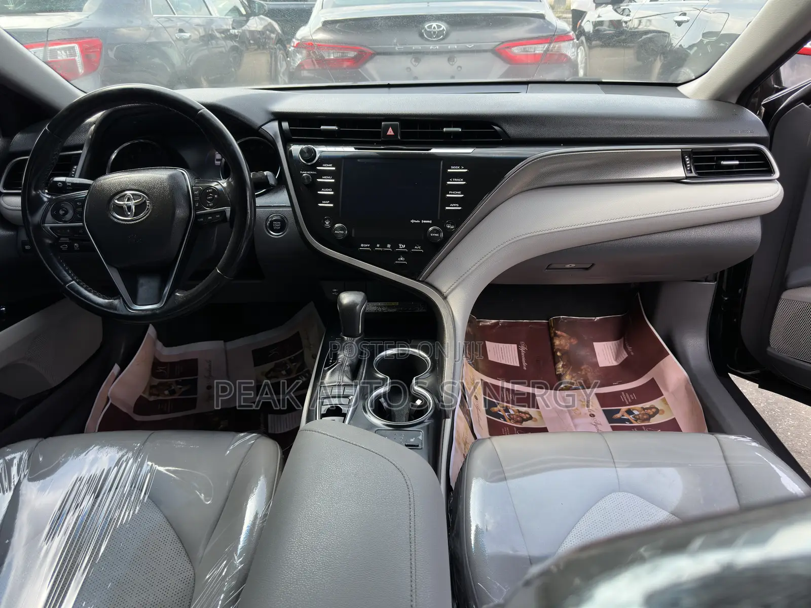 Toyota Camry XSE FWD (2.5L 4cyl 8AM) 2018 Black