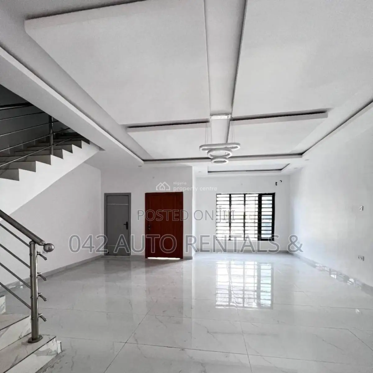 4bdrm Duplex in Ogui Road, Enugu for sale