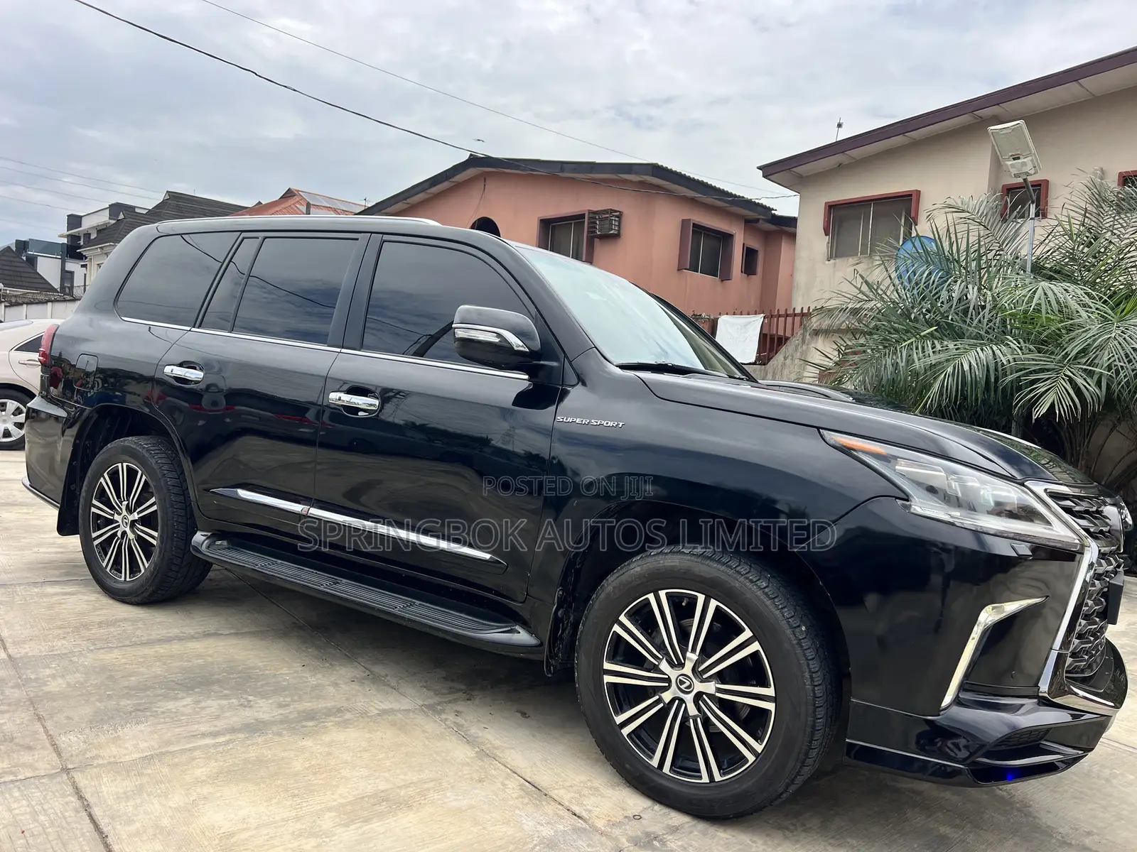 Lexus LX 570 AWD 2020 Black