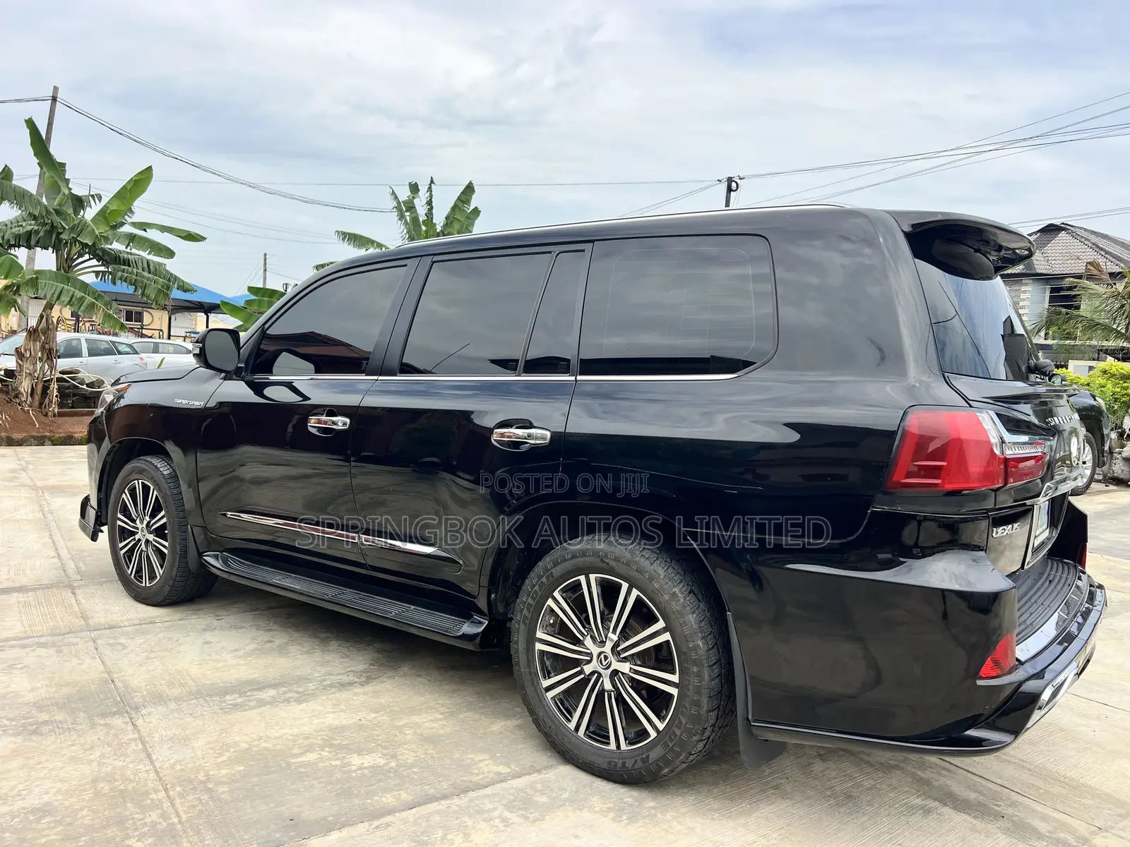 Lexus LX 570 AWD 2020 Black
