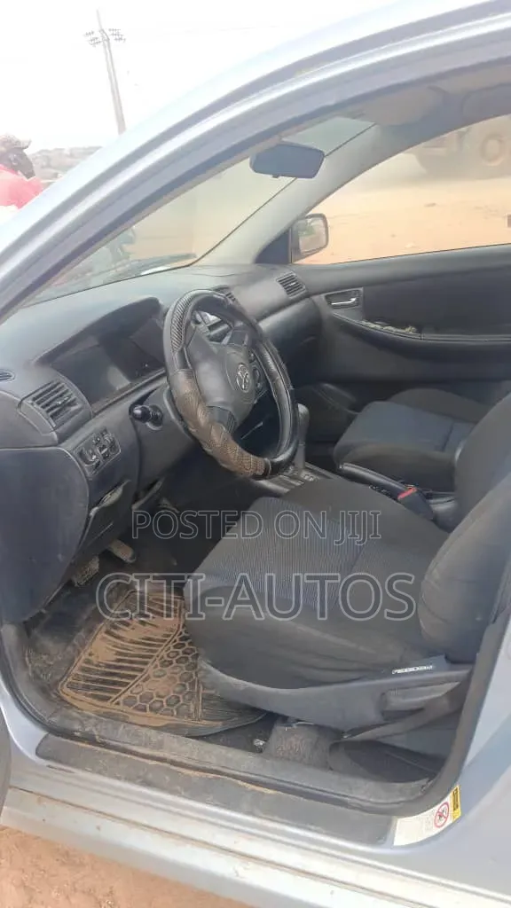 Toyota Corolla 2005 Blue