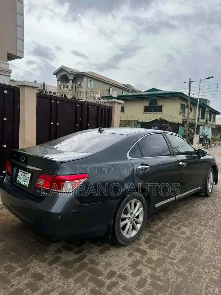 Lexus ES 350 2010 Black