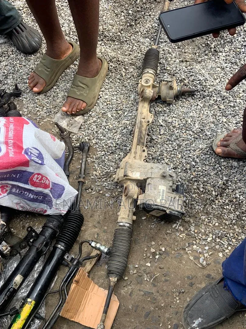Steering Rack Ford Explorer 2012