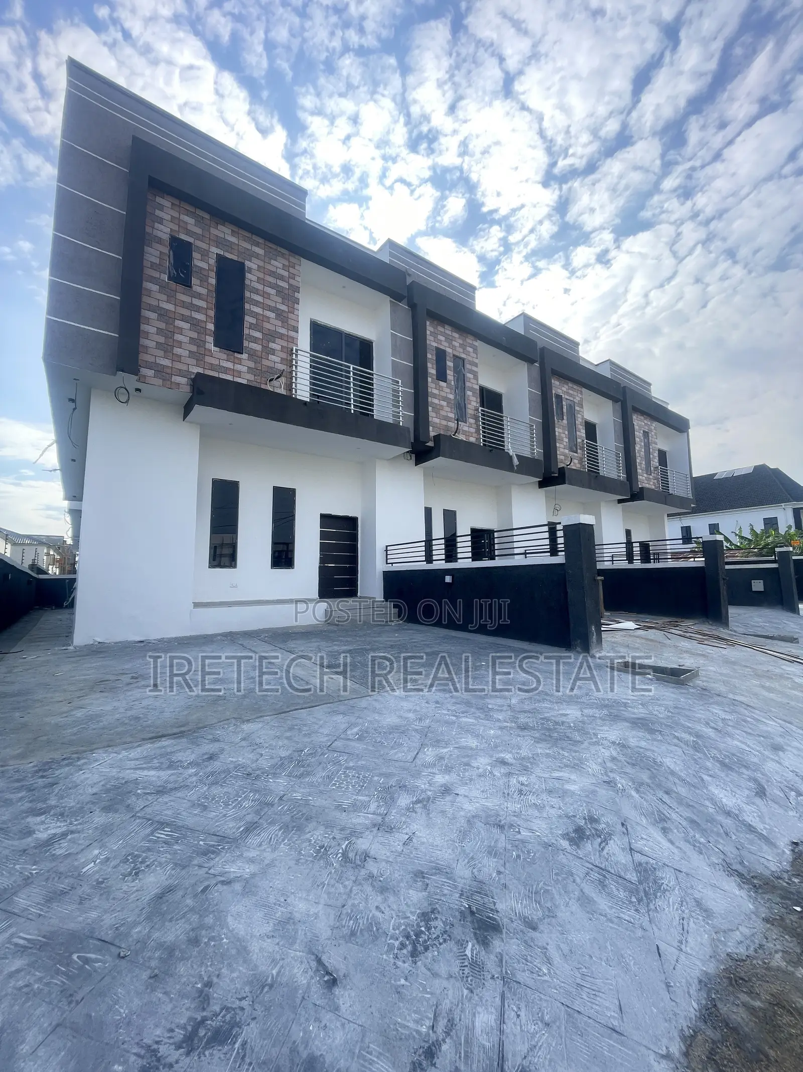 2bdrm Townhouse/Terrace in Ajah By Abraham, Off Lekki-Epe Expressway