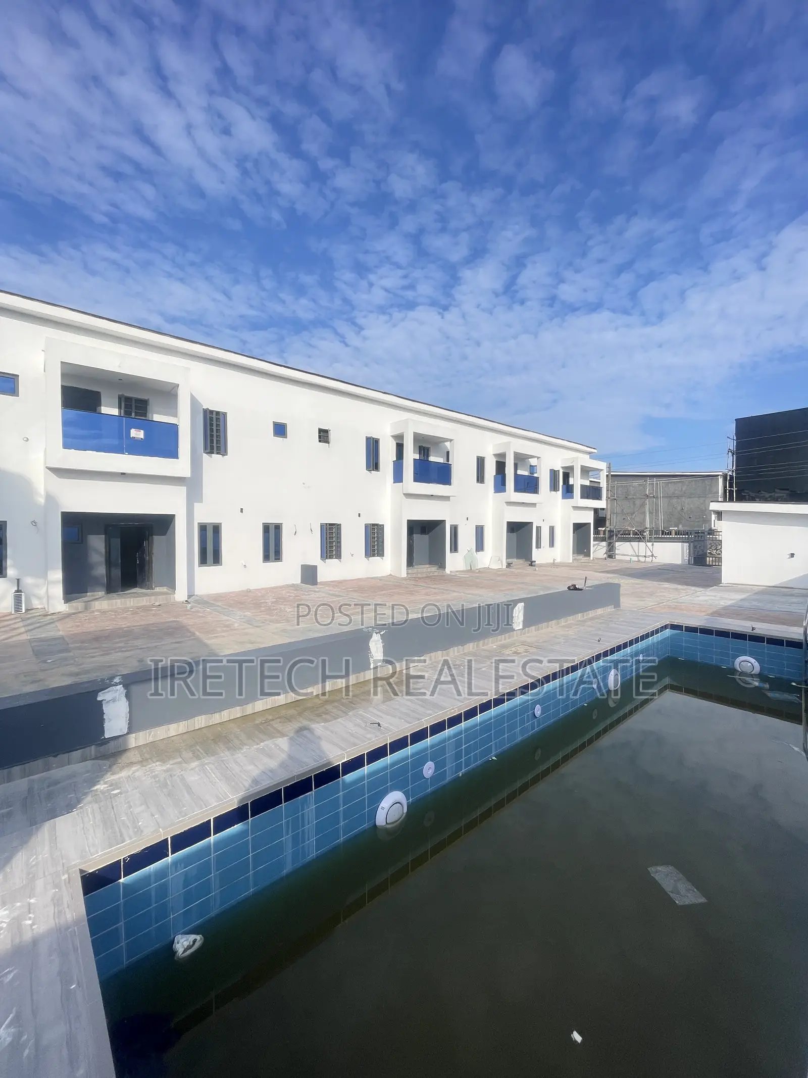 4bdrm Townhouse/Terrace in Ajah By Abraham, Off Lekki-Epe Expressway