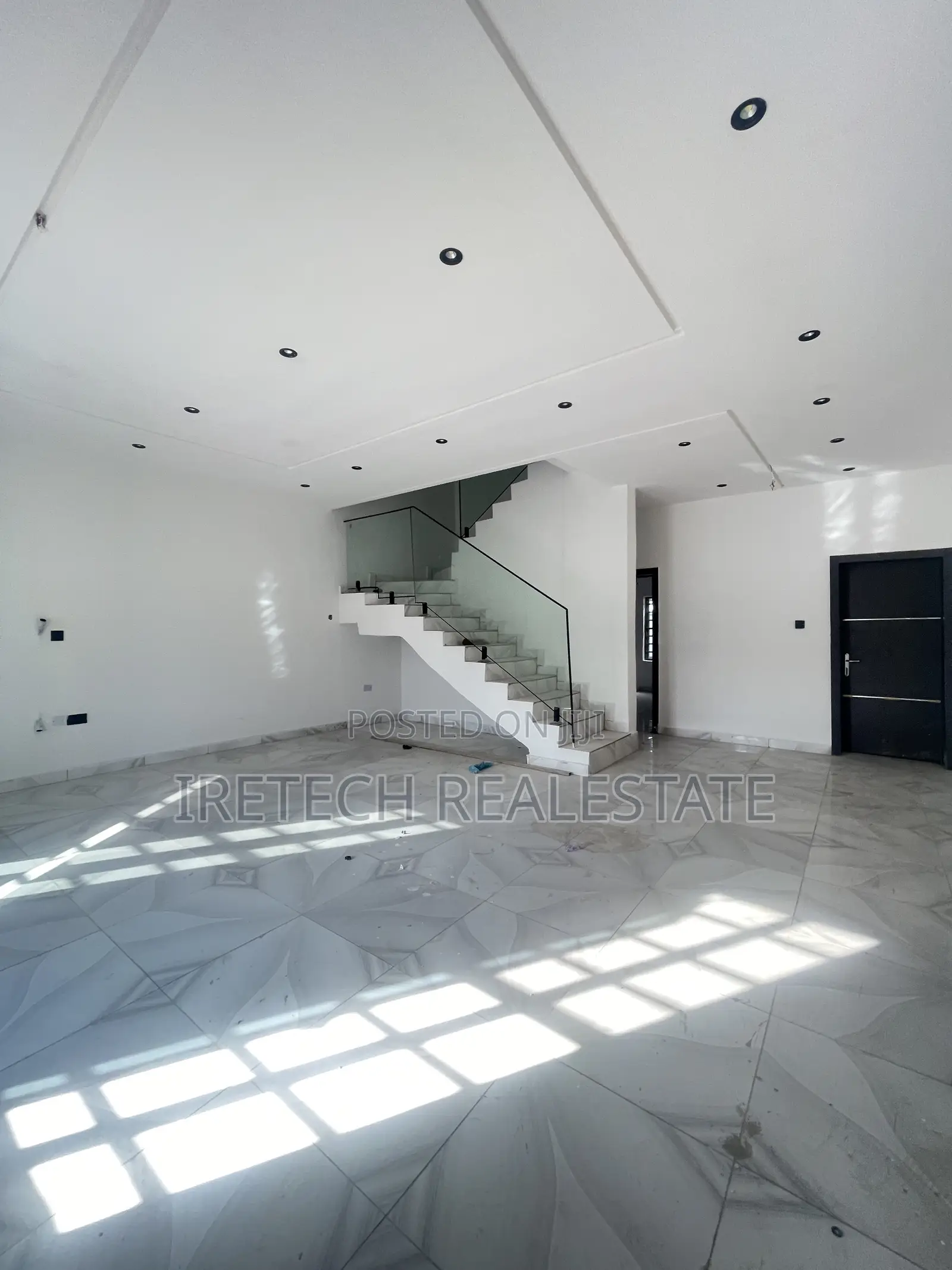 4bdrm Townhouse/Terrace in Ajah By Abraham, Off Lekki-Epe Expressway