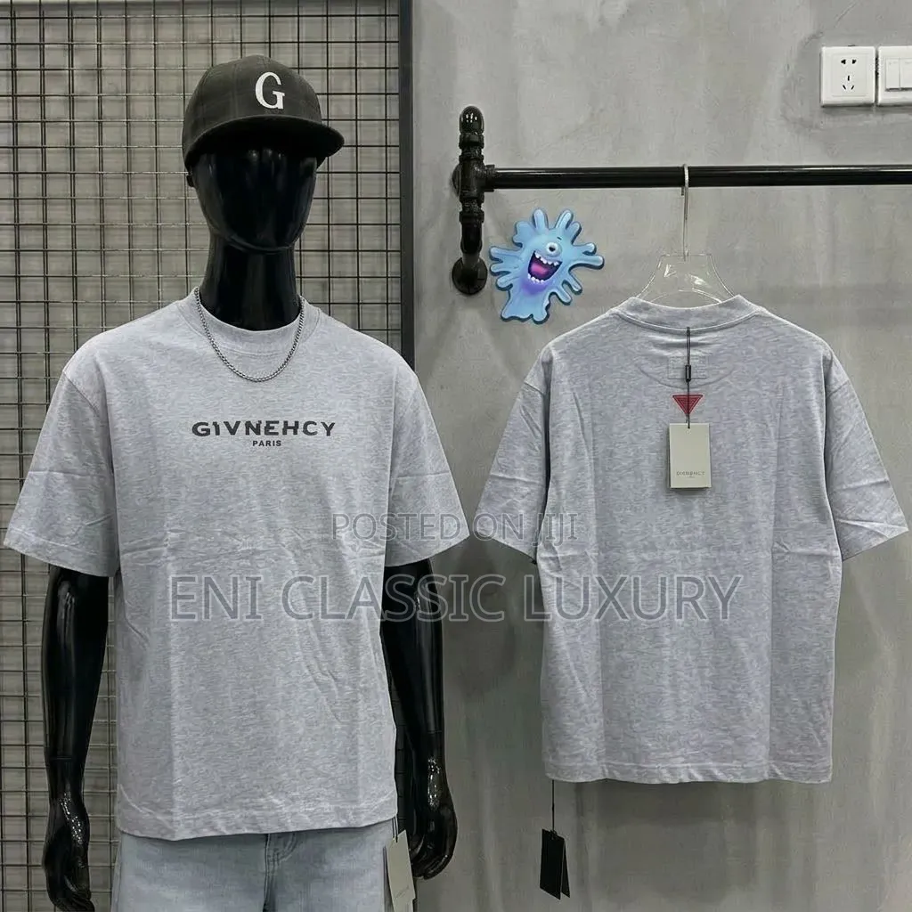 Givenchy Luxury Men's Round Neck Best Quality Well Banded
