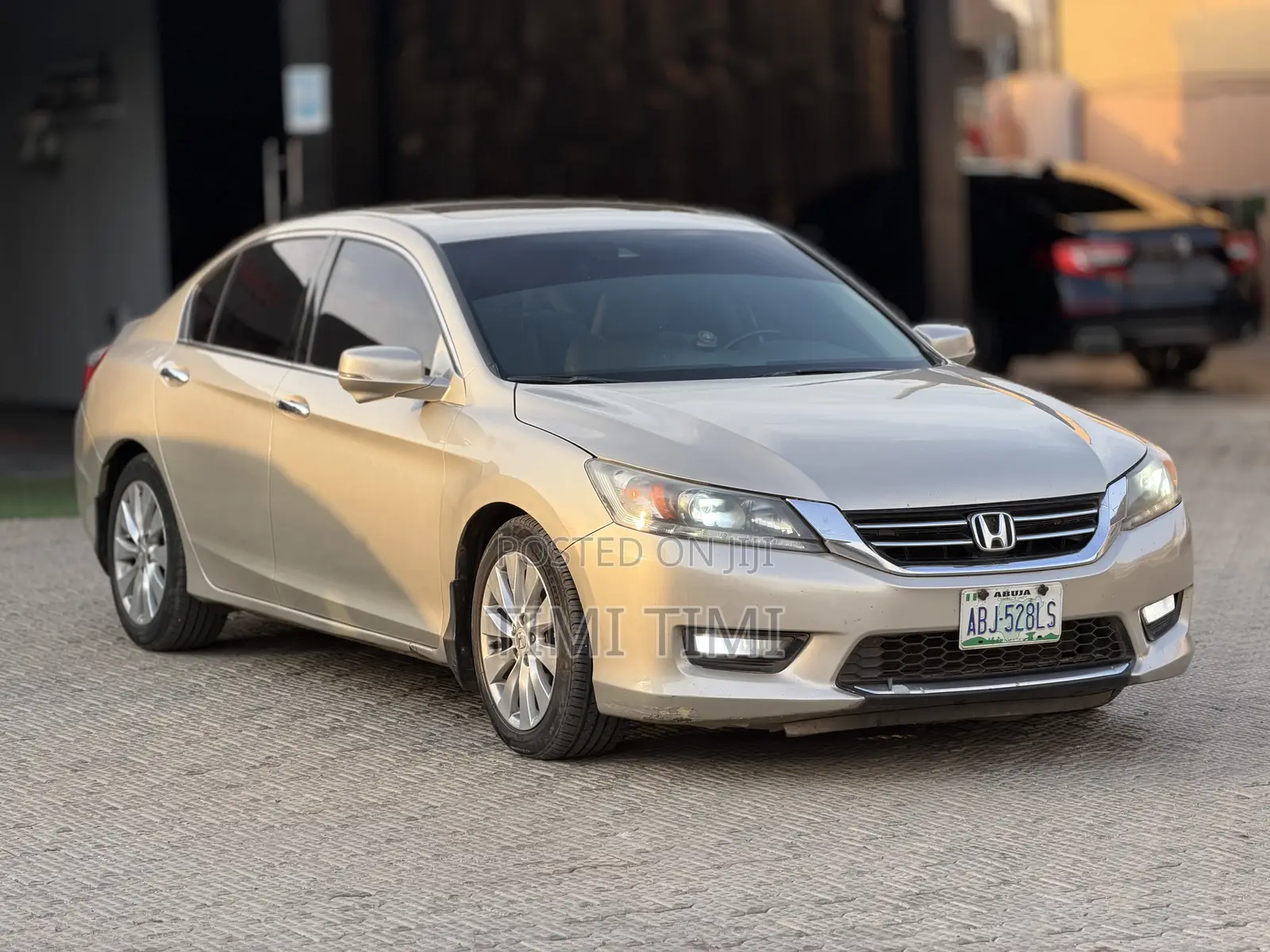 Honda Accord EX-L V-6 4dr Sedan (3.5L 6cyl 6A) 2014 Gold