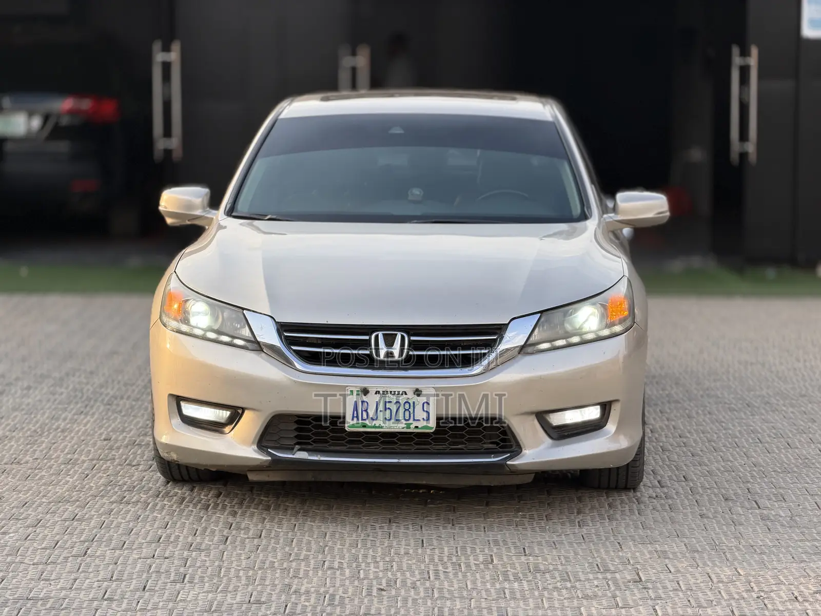 Honda Accord EX-L V-6 4dr Sedan (3.5L 6cyl 6A) 2014 Gold