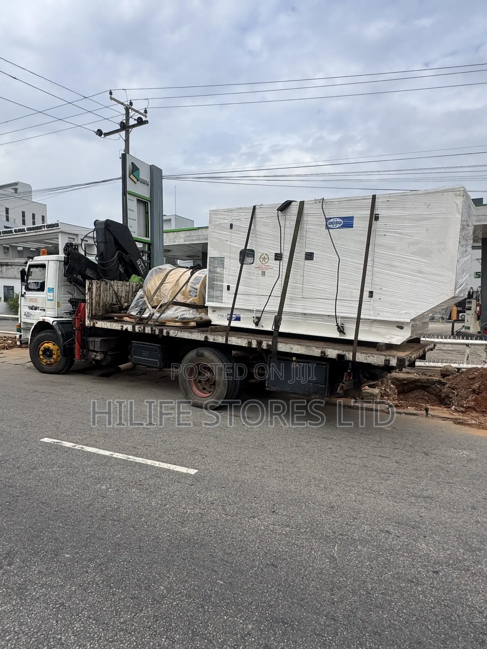 Self Loader Truck Available for Rental (Hiab)