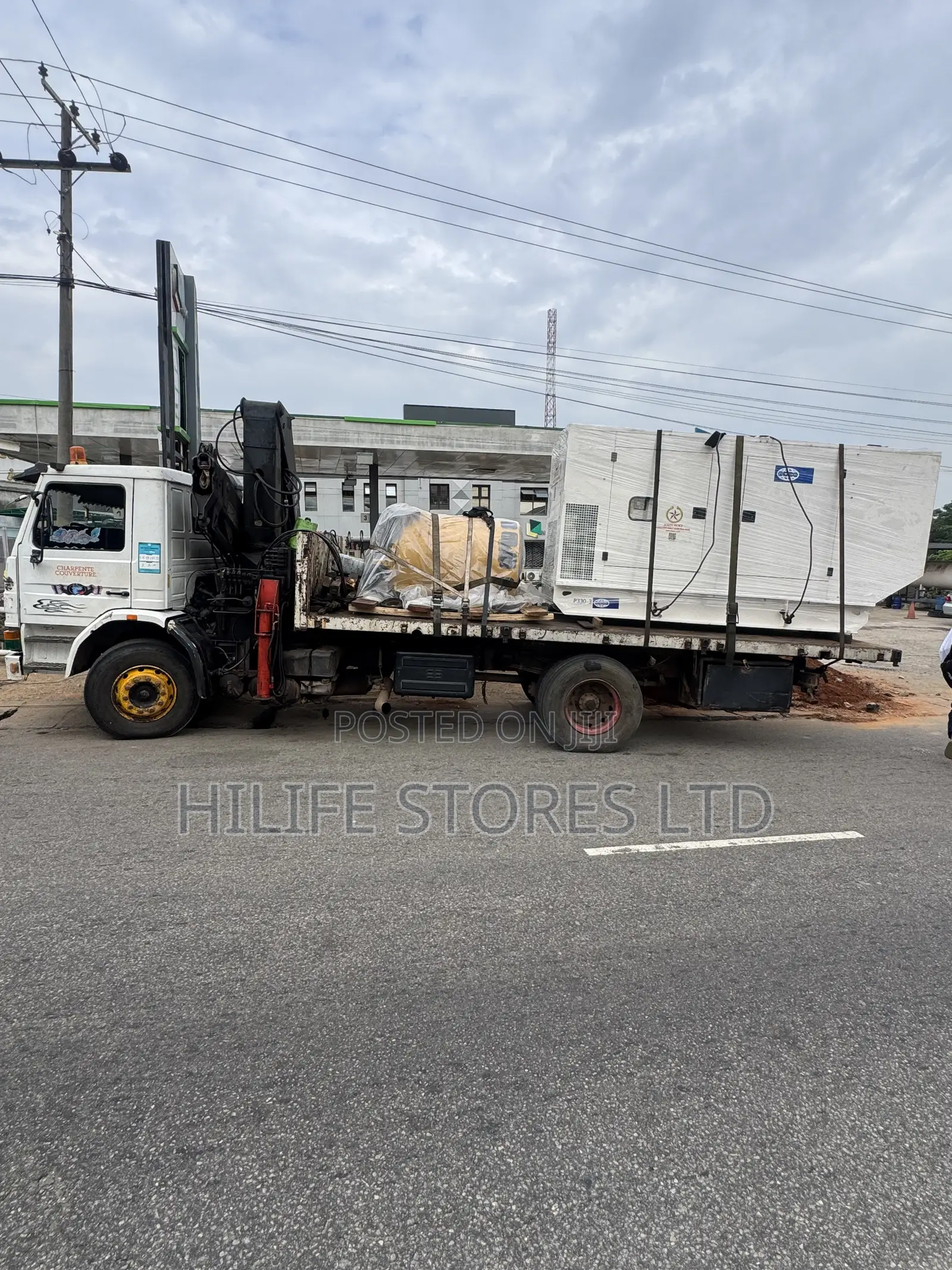 Self Loader Truck Available for Rental (Hiab)
