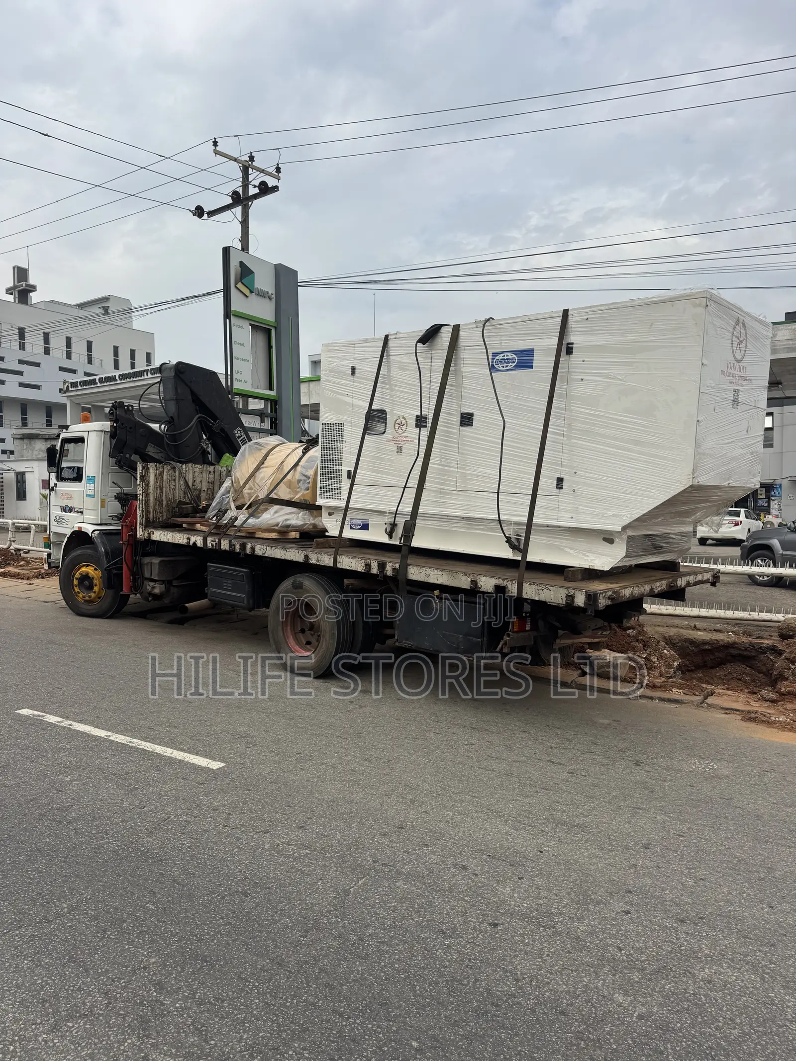 Self Loader Truck Available for Rental (Hiab)