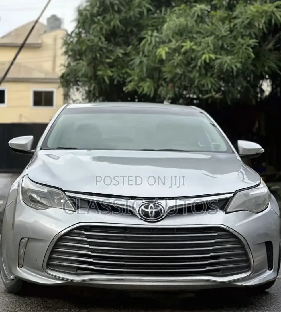 Toyota Avalon 2013 Silver