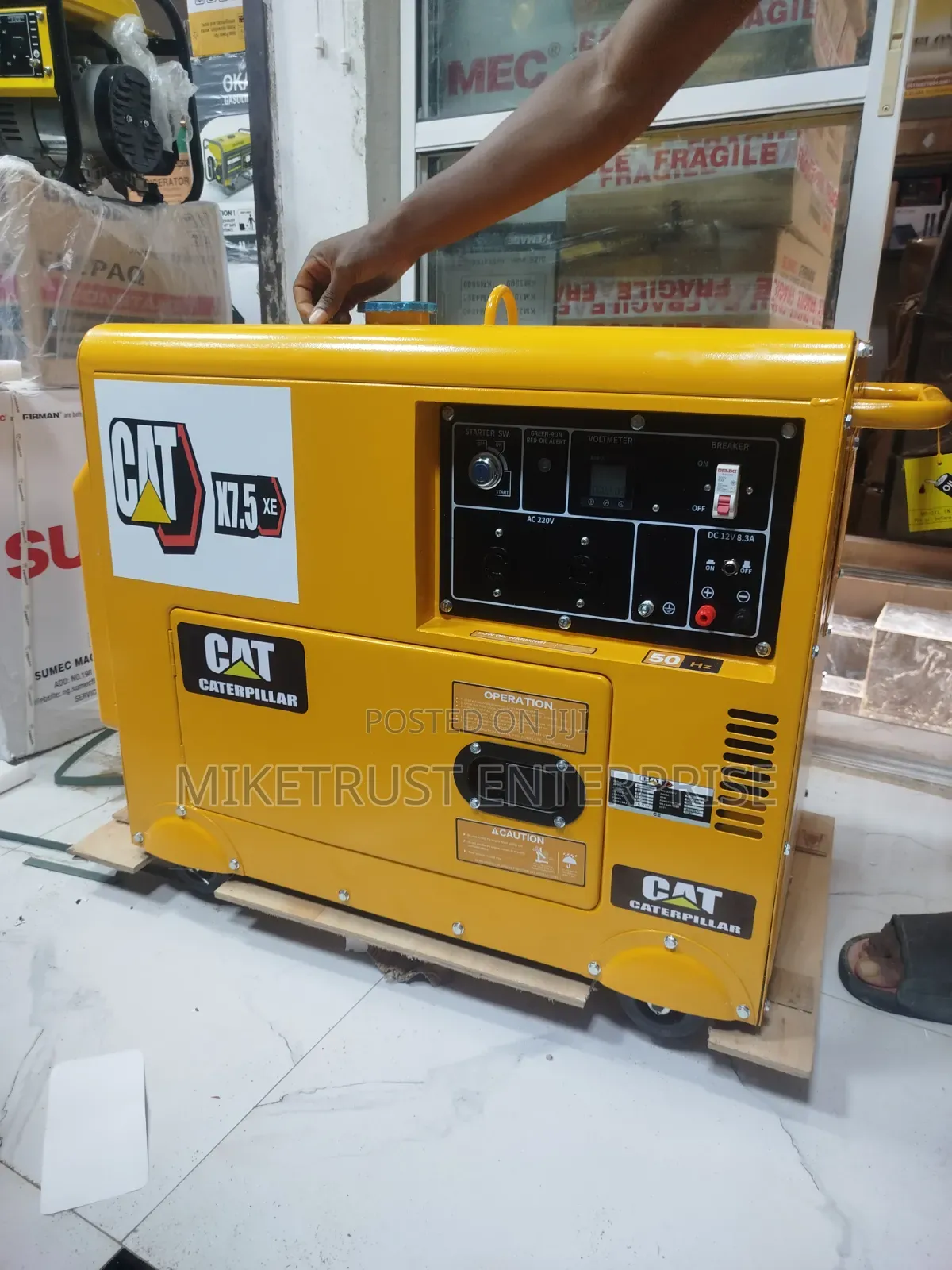 Cat 7.5kva Soundproof Generator for Homes Businesses