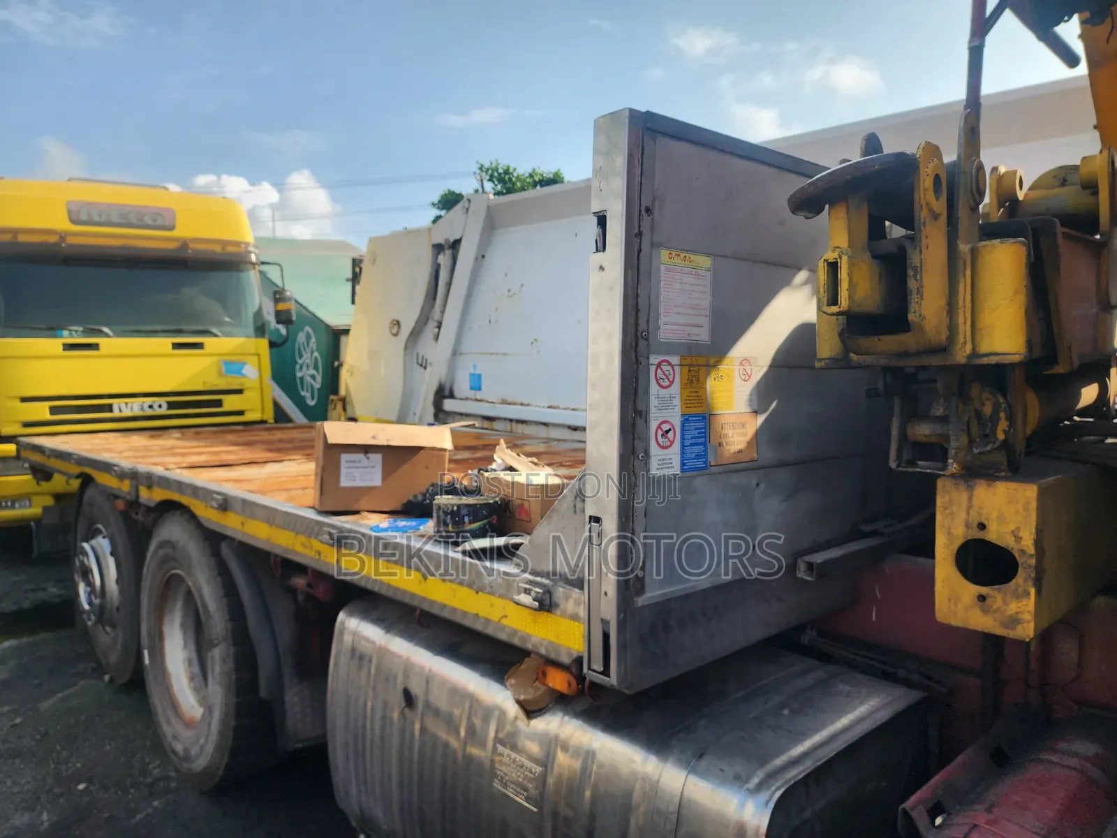Foreign Used Iveco Ayarb 8 Tyres