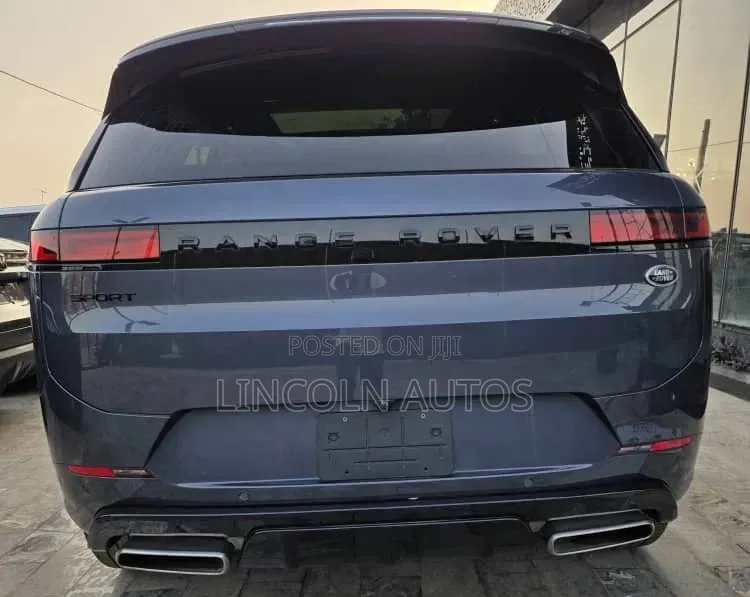 Land Rover Range Rover Sport P400 SE Dynamic 4WD 2023 Blue