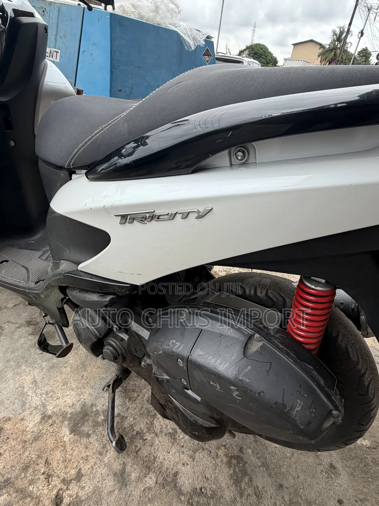 Yamaha 2022 White