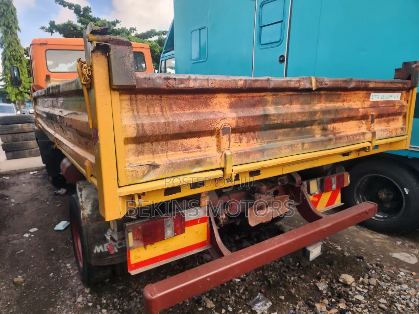 Foreign Used Mercedes 814