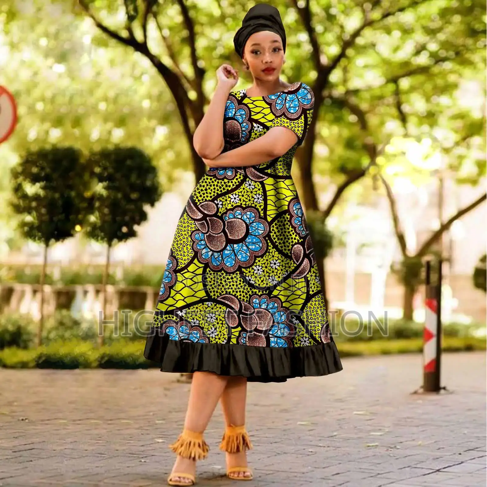 Short Sleeve Flare Print Dress