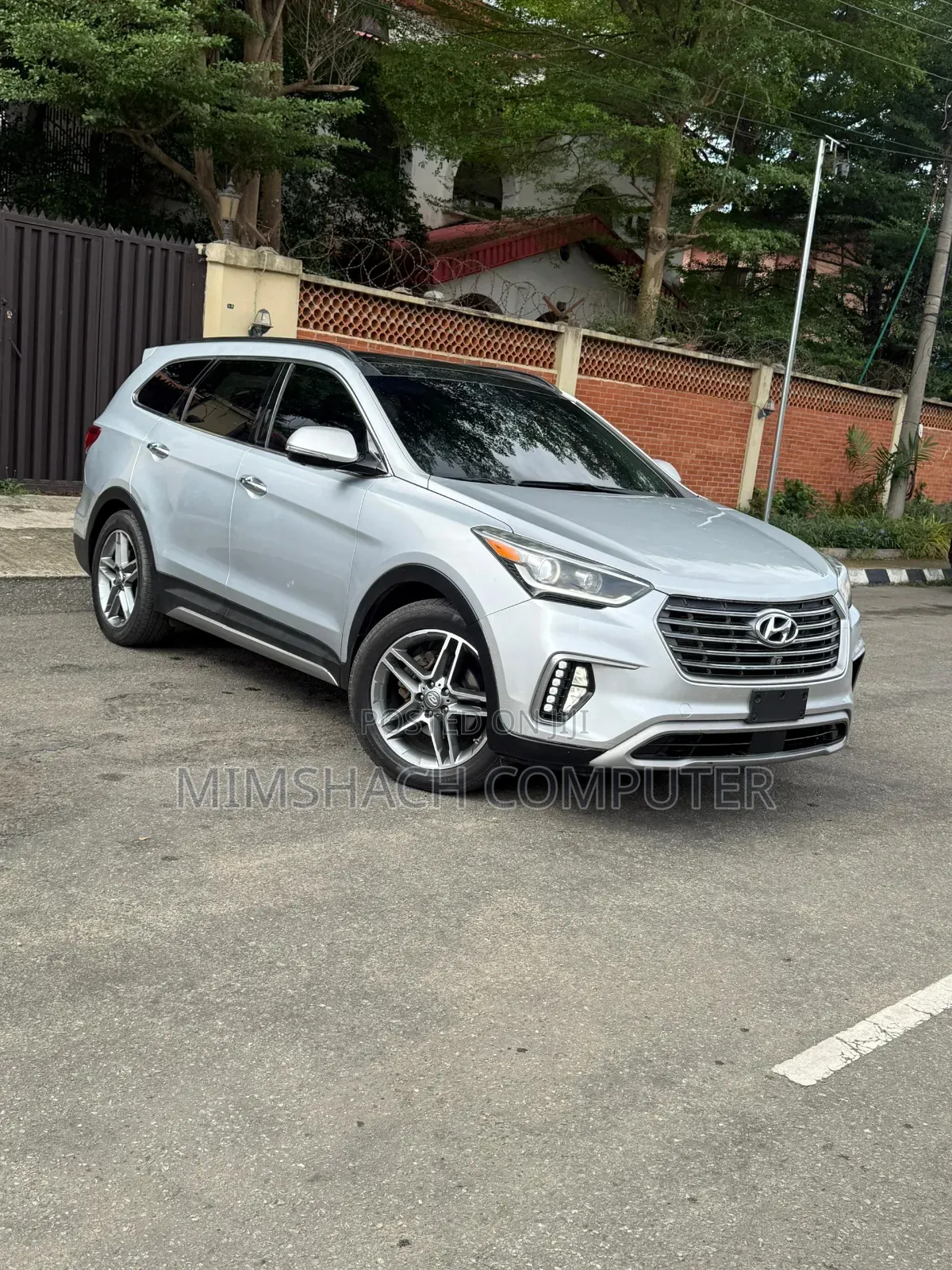 Hyundai Santa Fe 2017 Silver