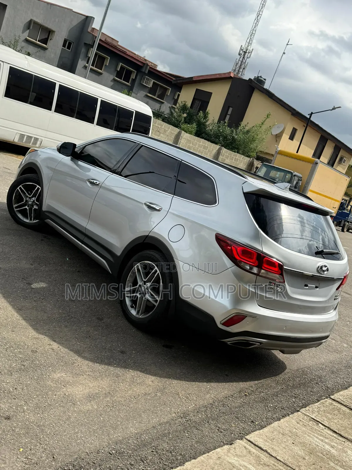 Hyundai Santa Fe 2017 Silver