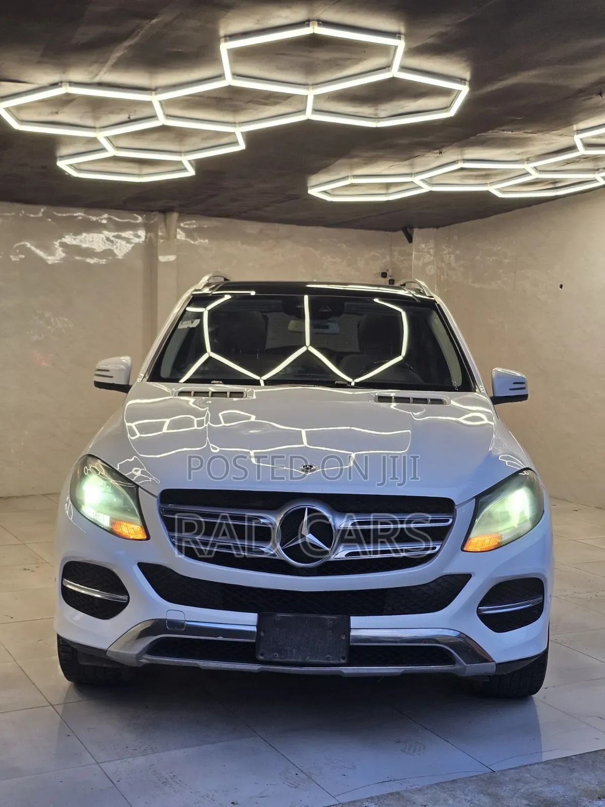 Mercedes-Benz GLE-Class 2018 White