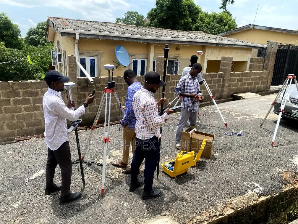Professional Surveying Services With Sophisticated Modern Equipments