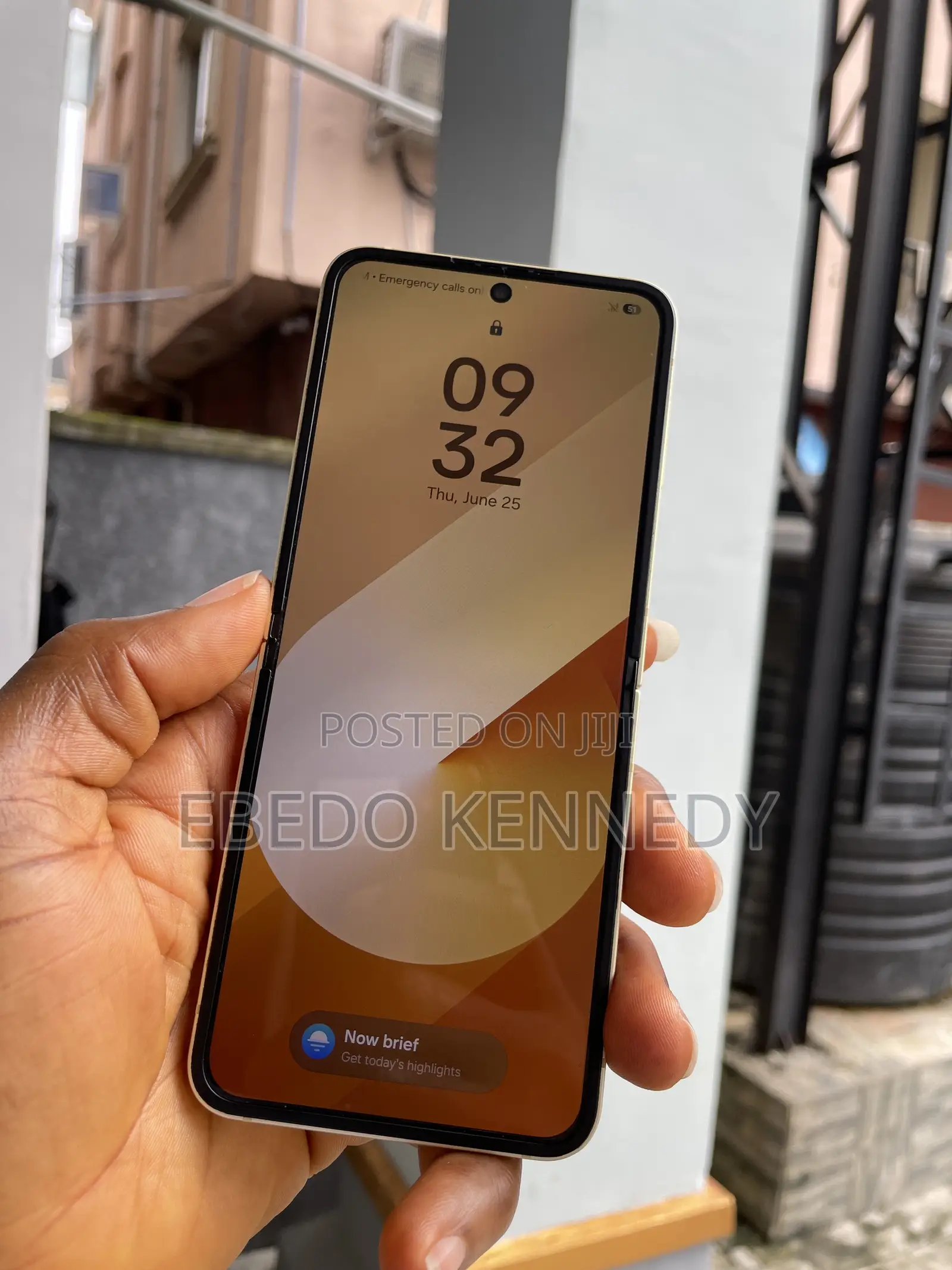 Samsung Galaxy Z Flip6 256 GB Yellow